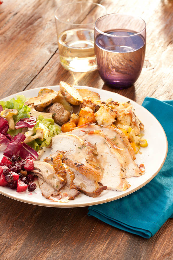 What Bottle to Bring to a Thanksgiving Potluck?