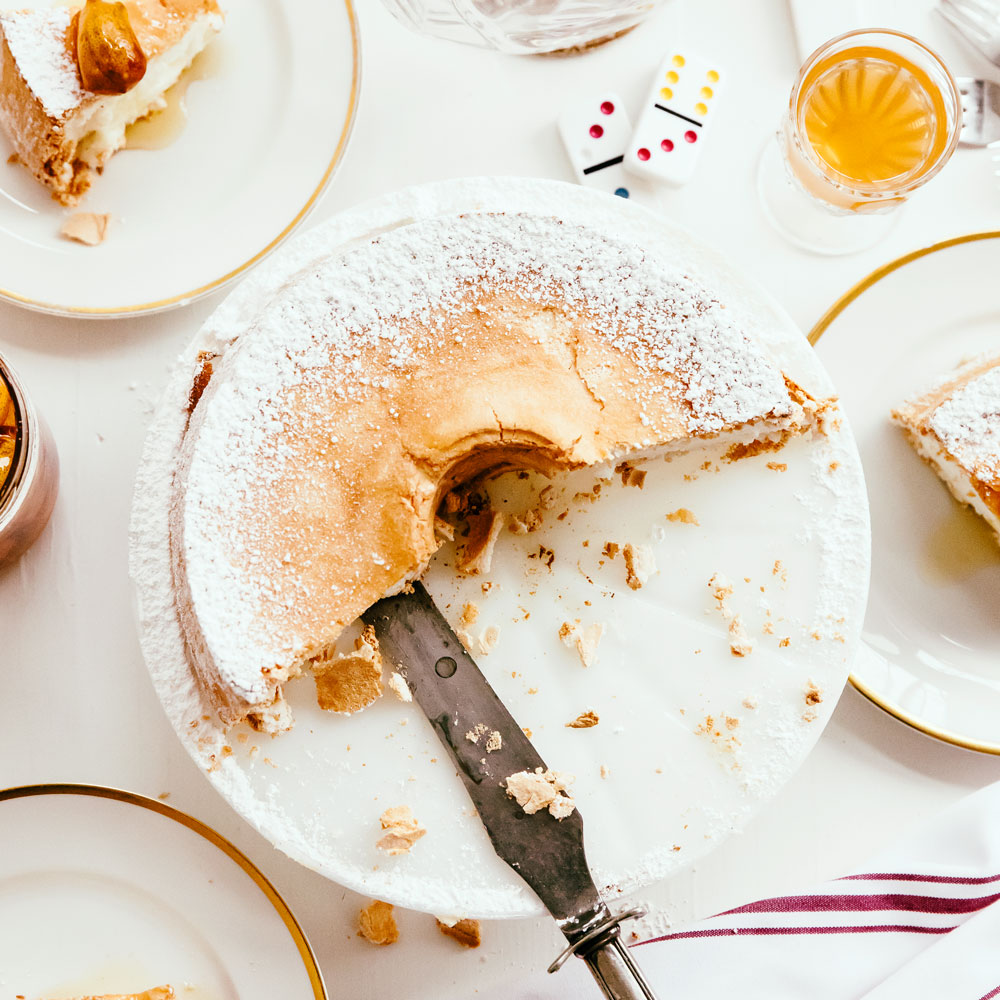 su-Lemon and Vanilla Angel Food Cake Image