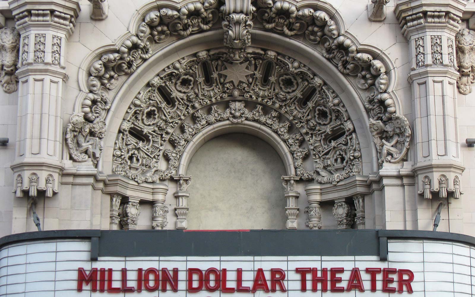 million-dollar-theatre