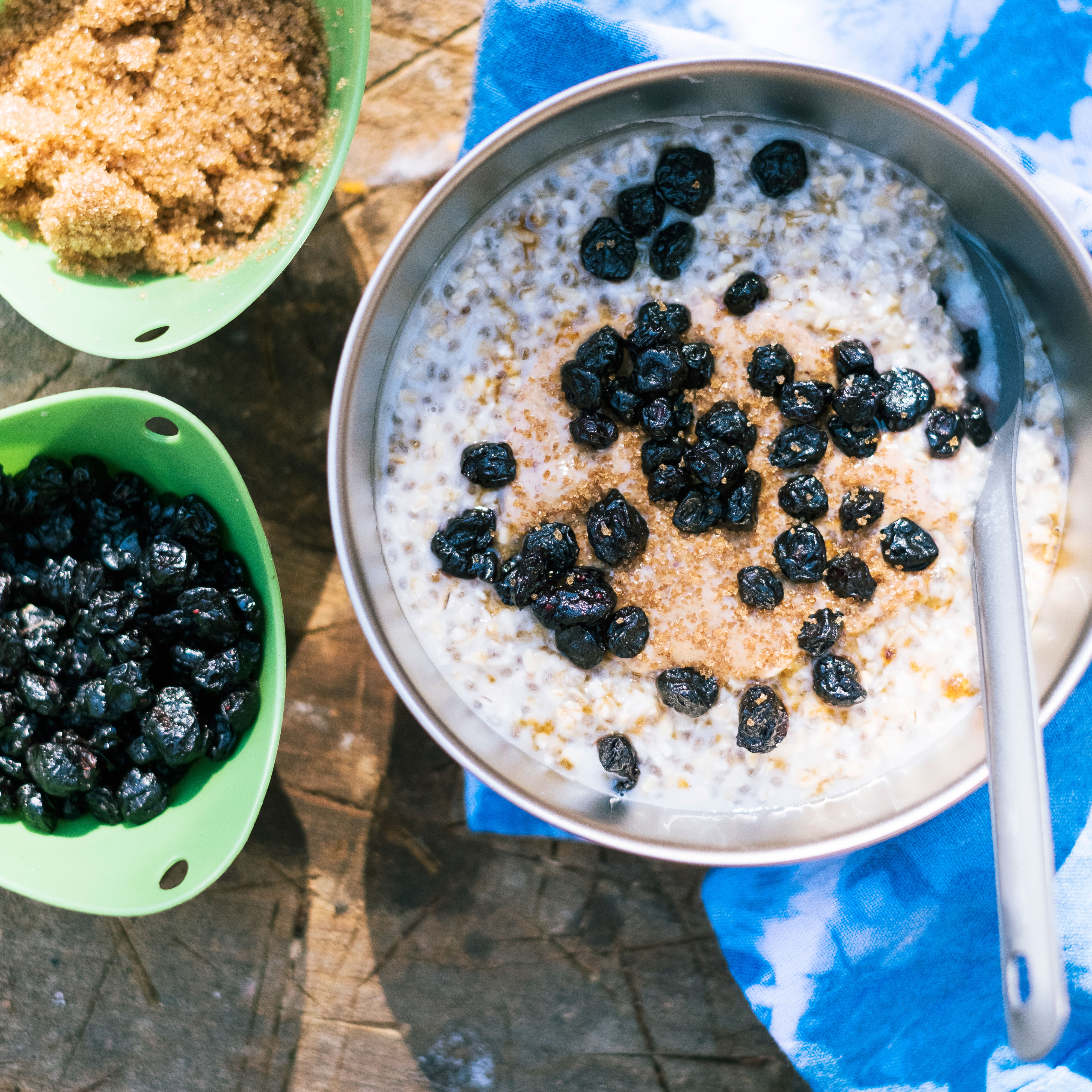 su-Overnight Oats with Blueberries and Almond Butter Image