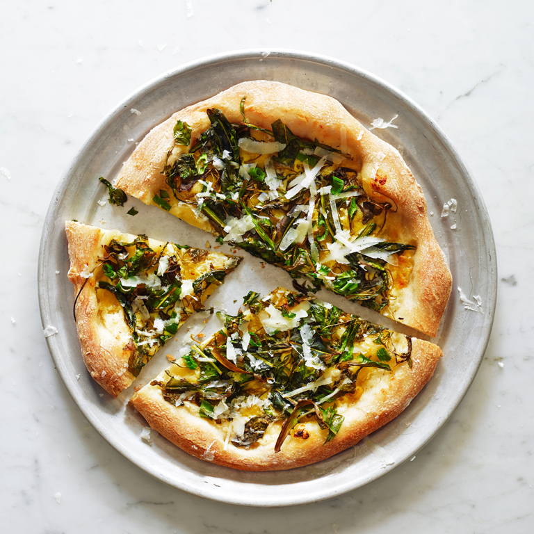 su-Pizza Bianca with Dandelion Greens Image