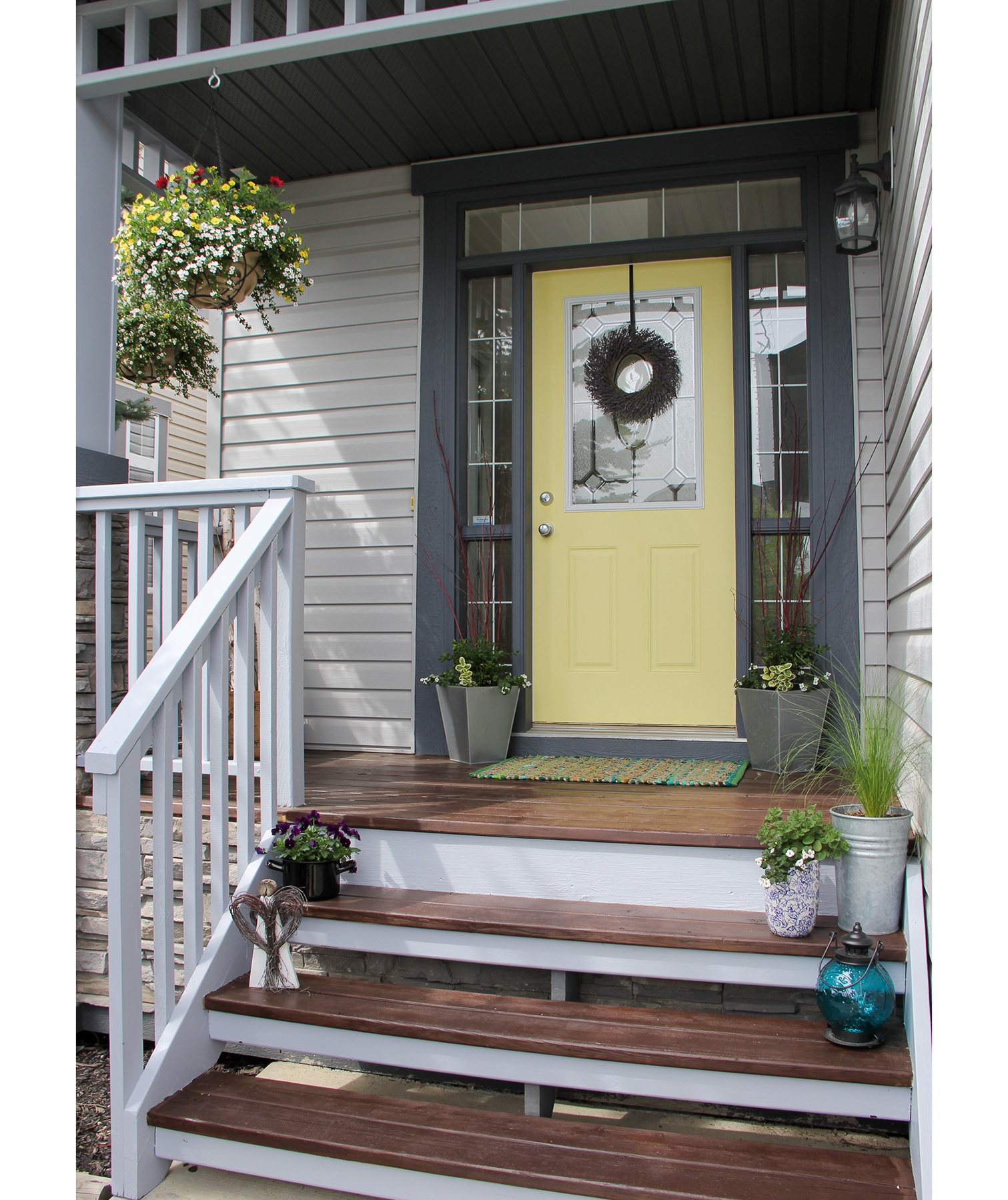 frugal-fix-brighten-up-the-entrance