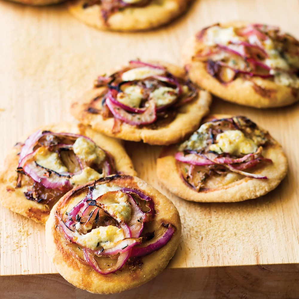 Red Onion and Gorgonzola Flatbread