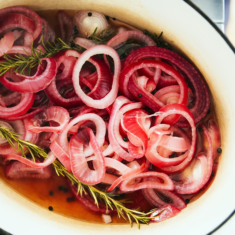 su-Red Onion Pickles with Peppercorns Image