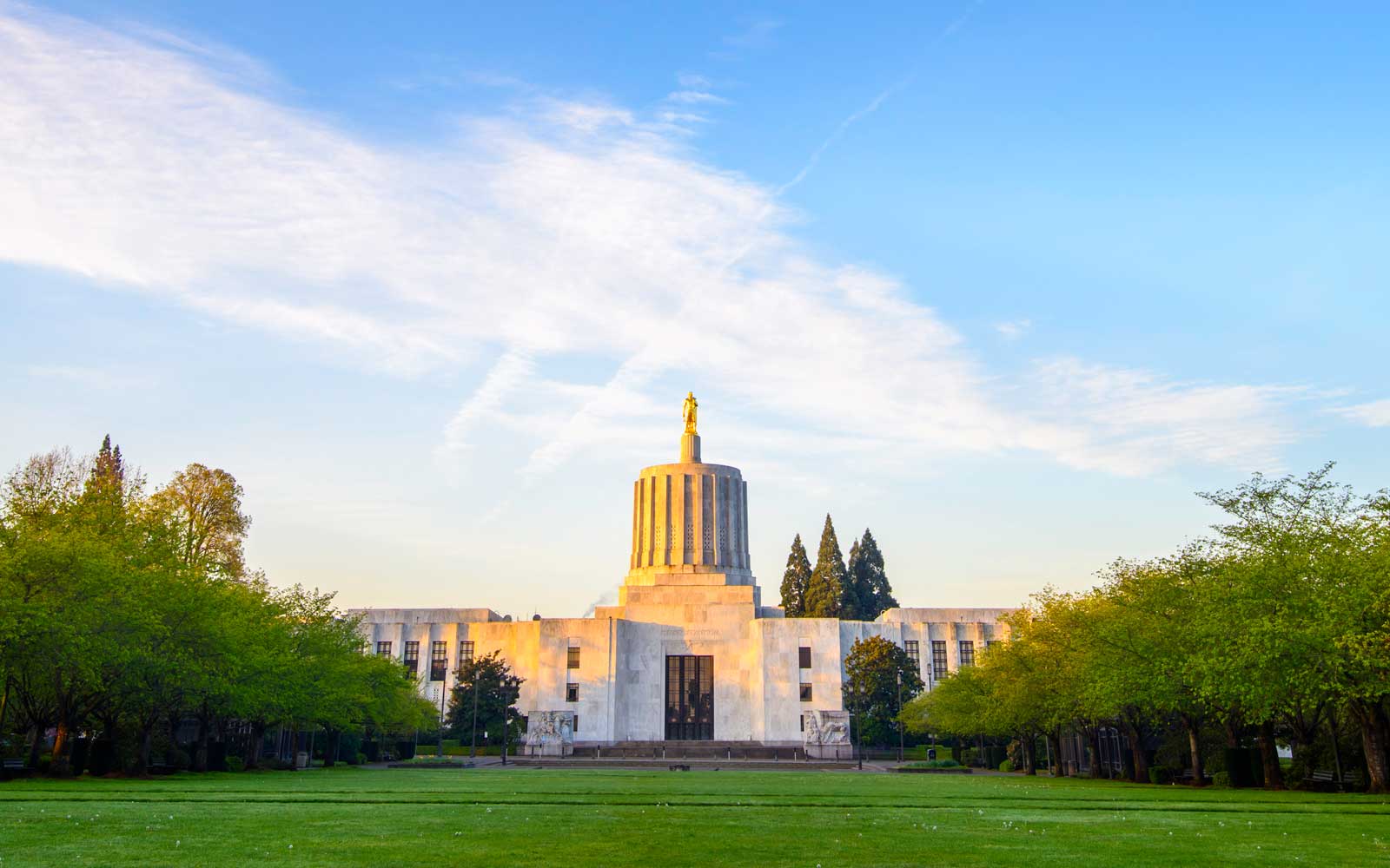 get-a-capitol-view-salem-oregon
