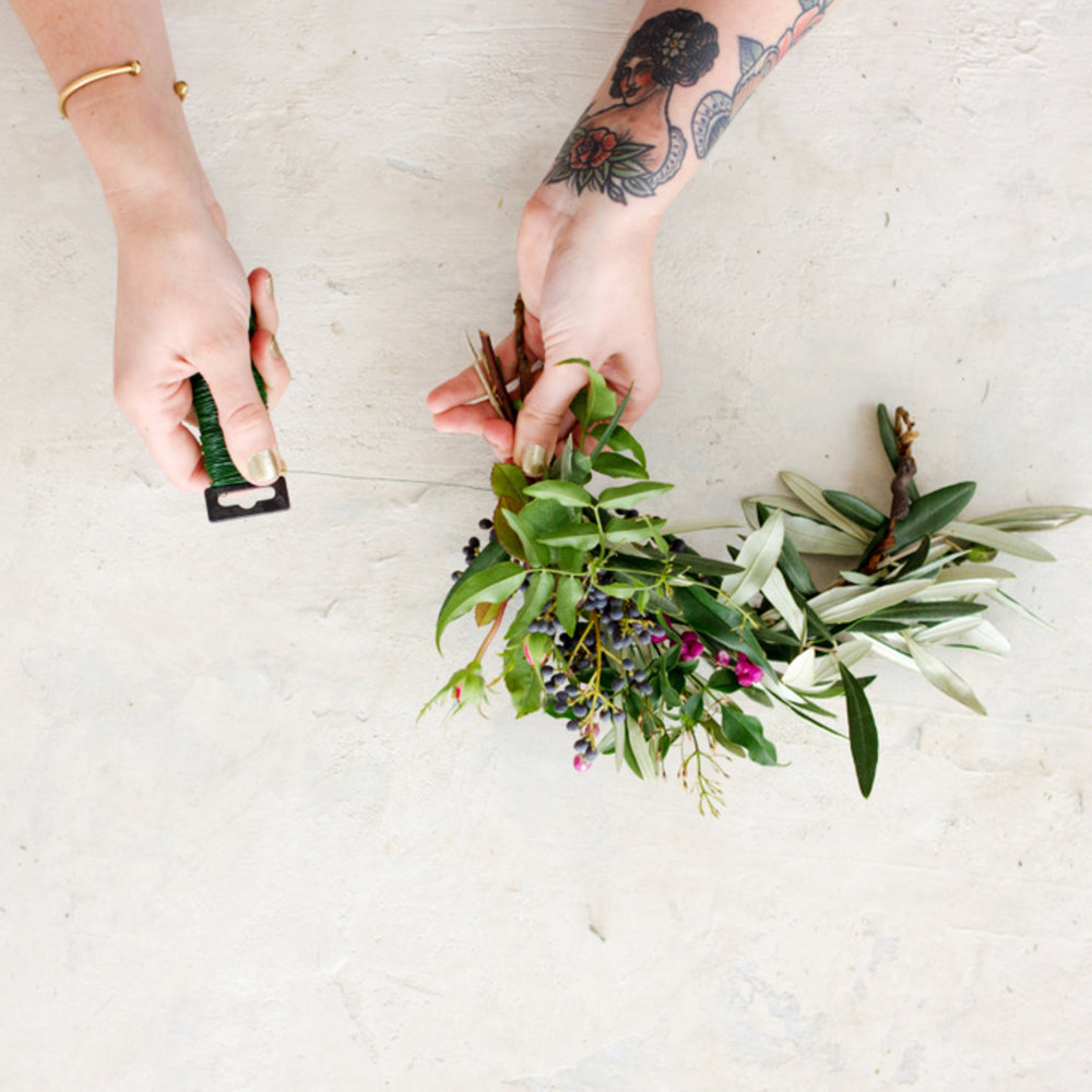 Step-by-Step: The Ultimate DIY Flower Crown - Sunset Magazine