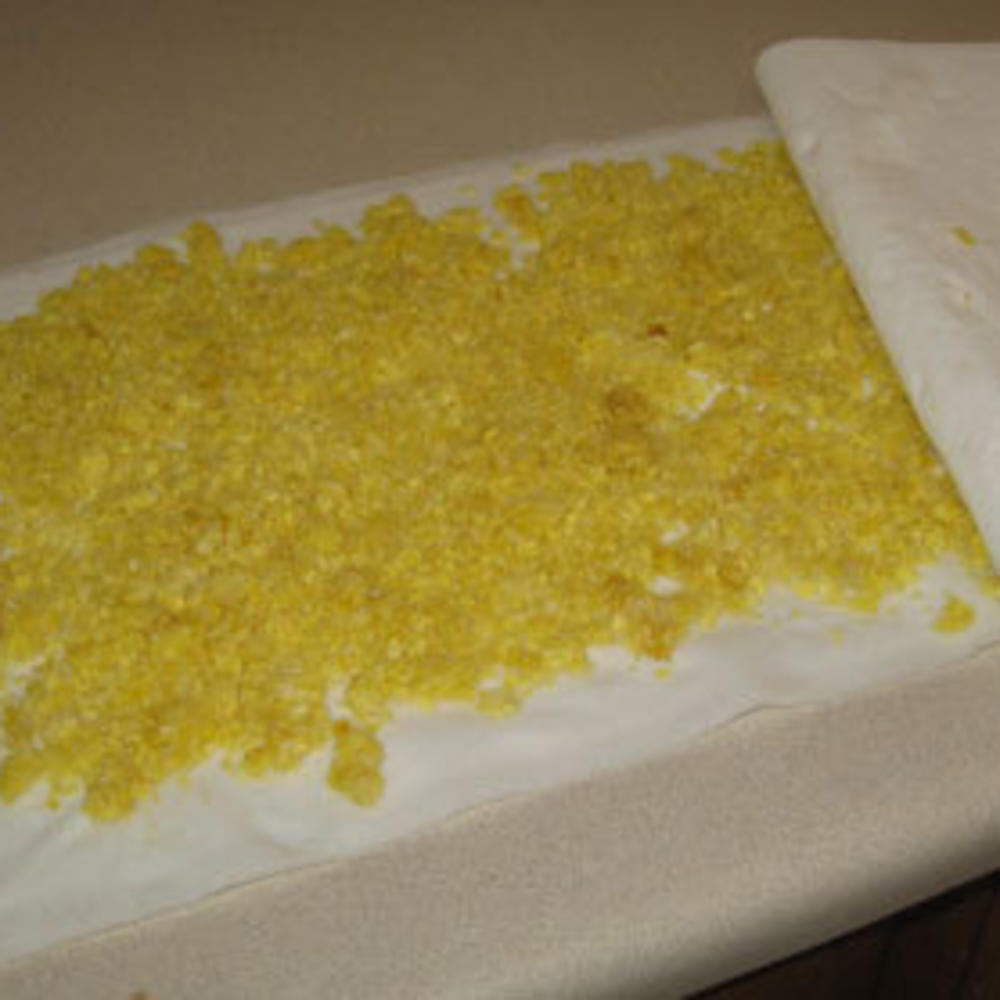 How to Melt Beeswax – Mother Earth News