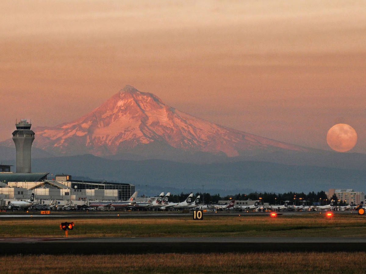 PDX Airport Guide Sunset Magazine