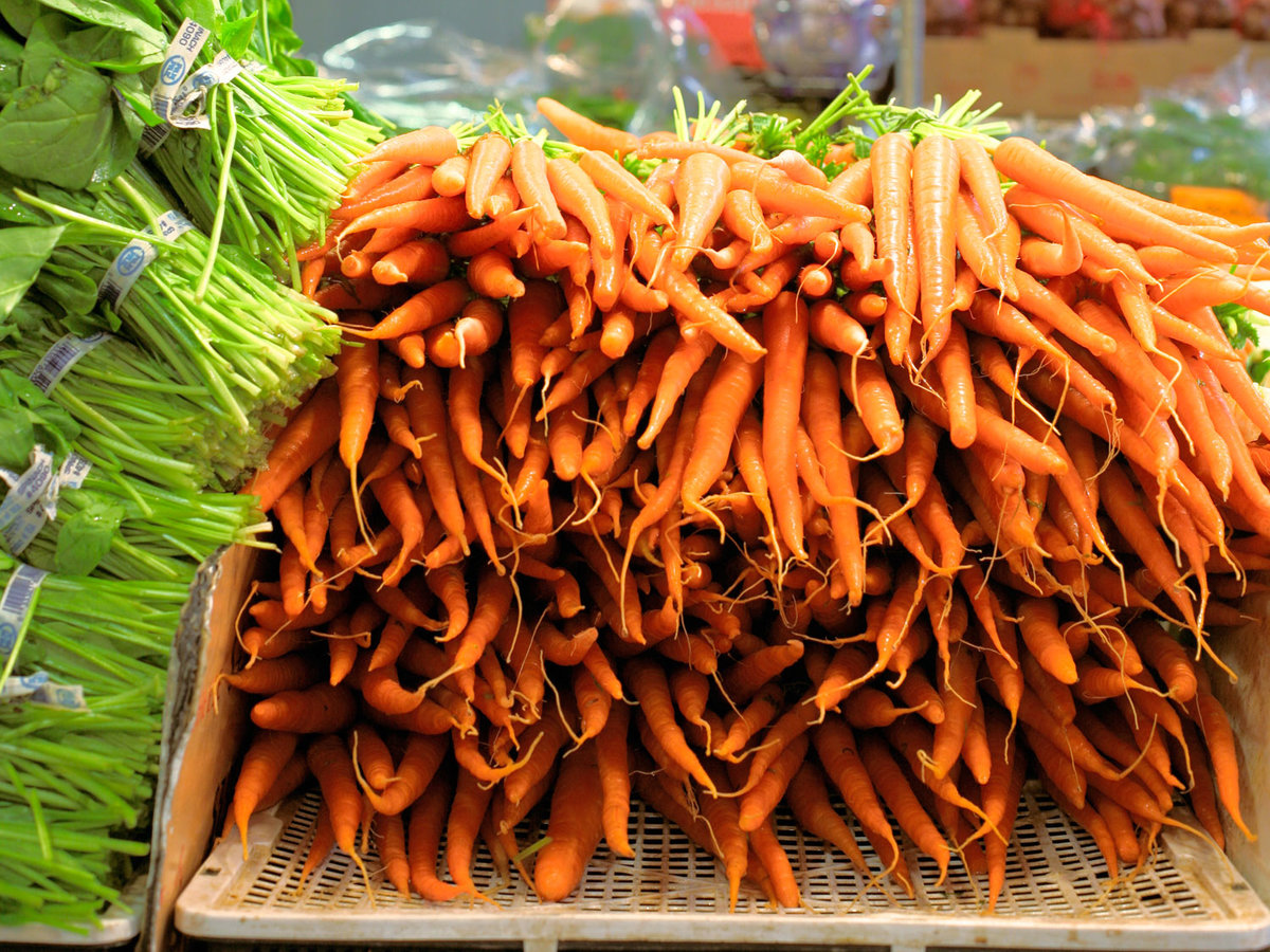 Market-fresh carrots