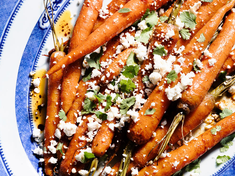 Rum and Honey-Roasted Cayenne-Cumin Carrots-image