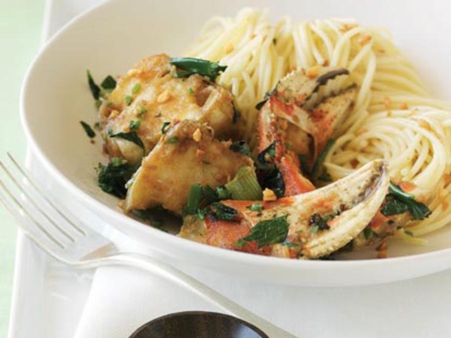 Vietnamese-style Spicy Crab with Garlic Noodles | Recipe Cart