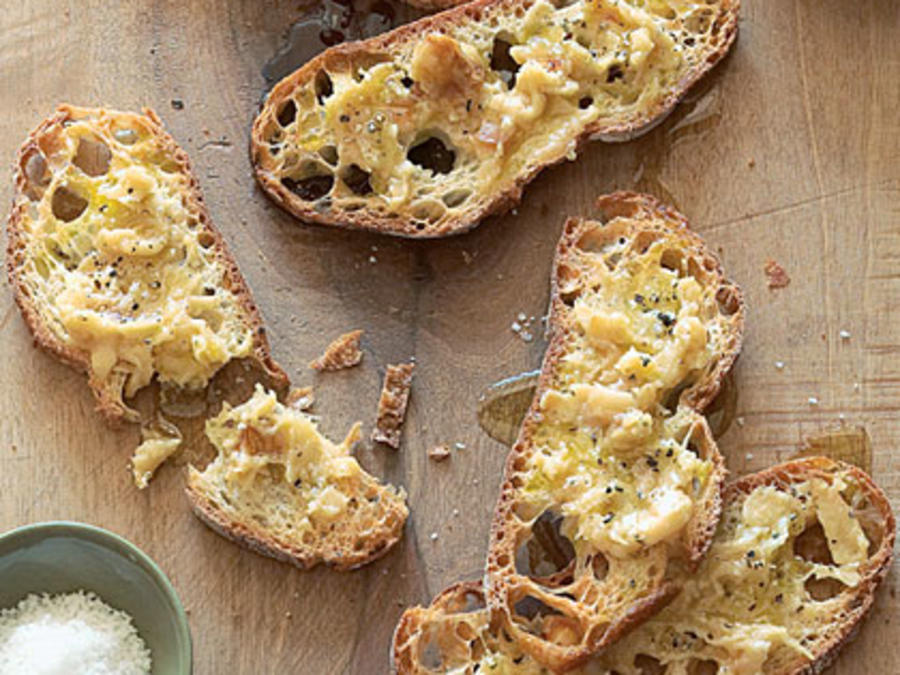 Roasted Garlic Toasts With Olio Nuovo Recipe Sunset Magazine