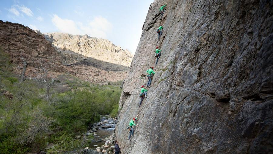 5 Tips For Beginner Rock Climbers Sunset Magazine