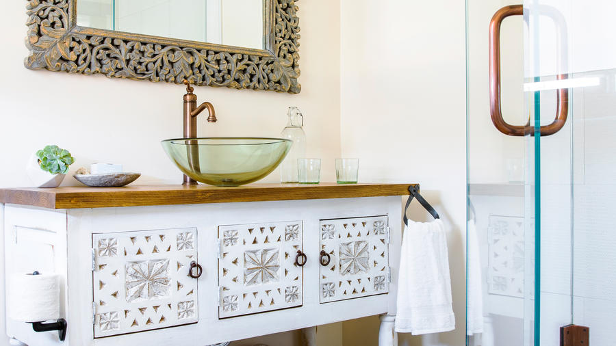 Tour a Stunning Home Makeover with International Style - Global Style Residence Makeovers