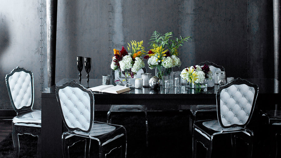 16 Ways to Decorate with Black