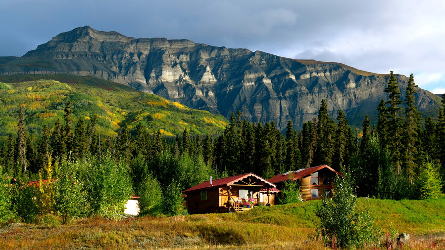 Cozy cabins in Wrangell St. Elias in the Alaska wilderness