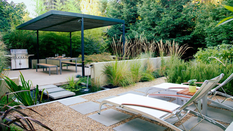 modern small yard design