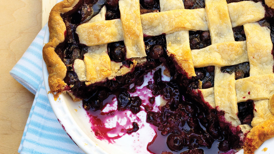 July 4 party: Spiced Blueberry Pie