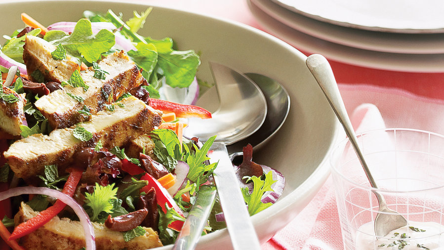 grilled-chicken-on-greens-with-creamy-harissa-dressing