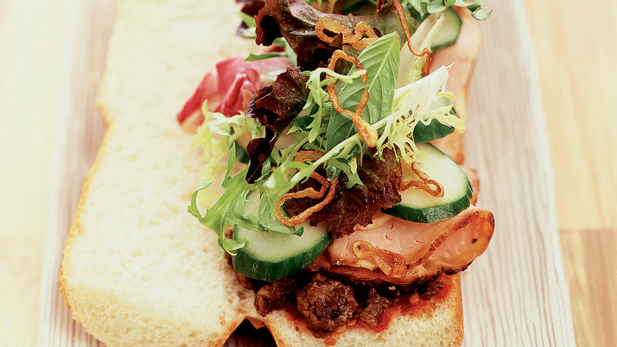 hoi-an-style-oven-crisped-pork-sandwich-banh-mi-thit-hoi-an