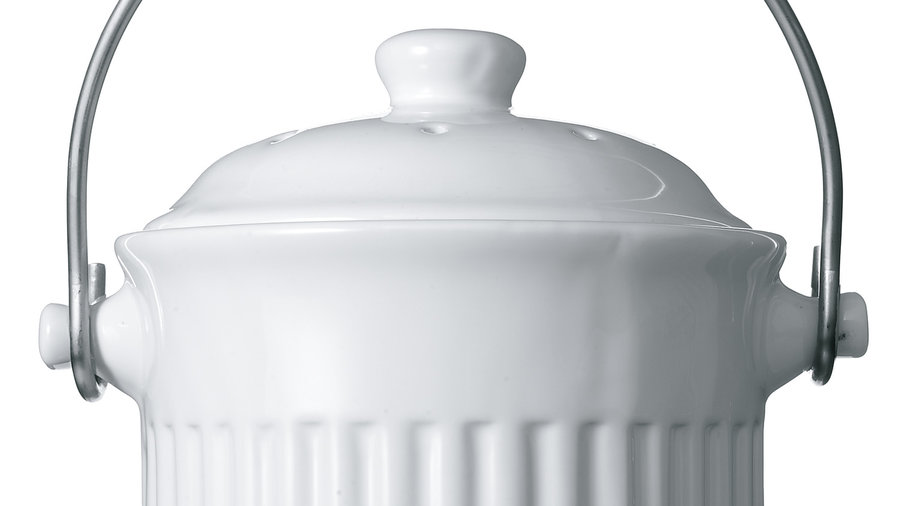 kitchen-scraps-collector