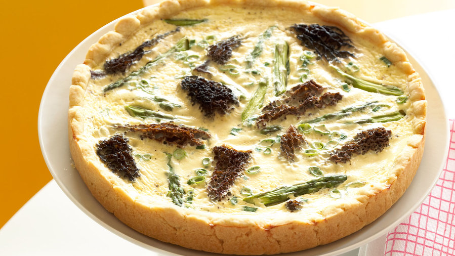 Mother’s Day: Asparagus and Morel Quiche (0517)