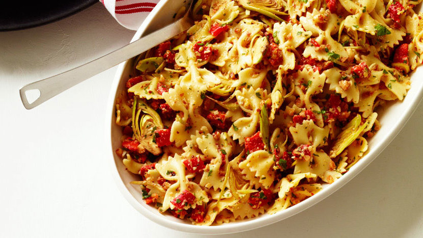 Veggie noodles: Farfalle with Artichokes, Peppers, and Almonds (0715)