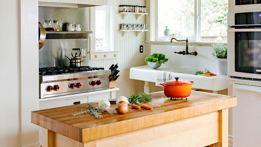 What You Need To Know About Butcher Block, What Oil To Use On Butcher Block Countertops