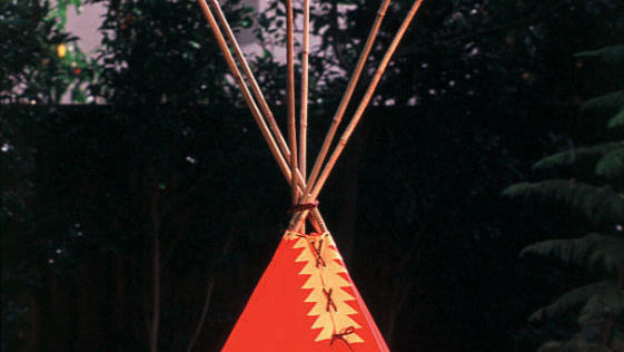 tipi-playhouse-attach-to-poles