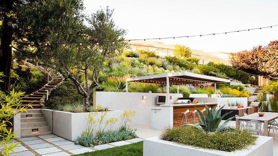 A Hillside Garden S Ingenious Design Sunset Magazine