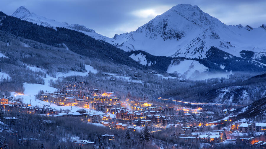 Win a Luxurious Ski Vacation for Two!