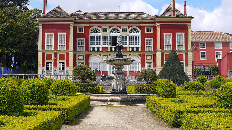 Formal Gardening, Western Style