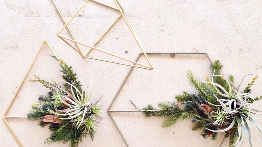 Trend we’re loving: Geometric for the holidays