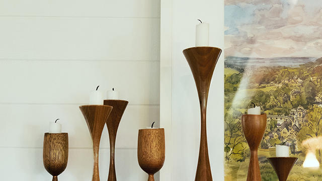 Designer feed: chairs, doors, and a color conversion