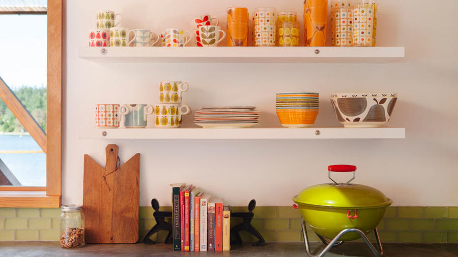 Links we love: real-girl, real-wallet ideas