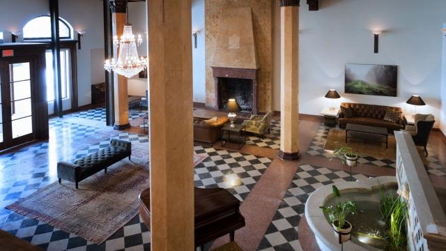 4 New Hotels in the West, Perfect for a Staycation