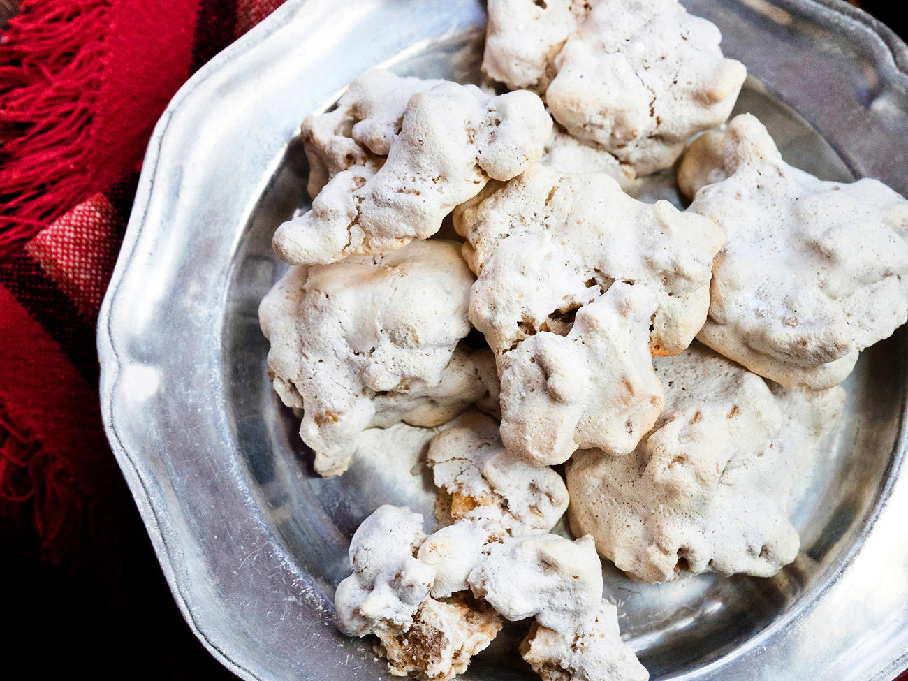 Nanny's Walnut Meringues Recipe Sunset Magazine