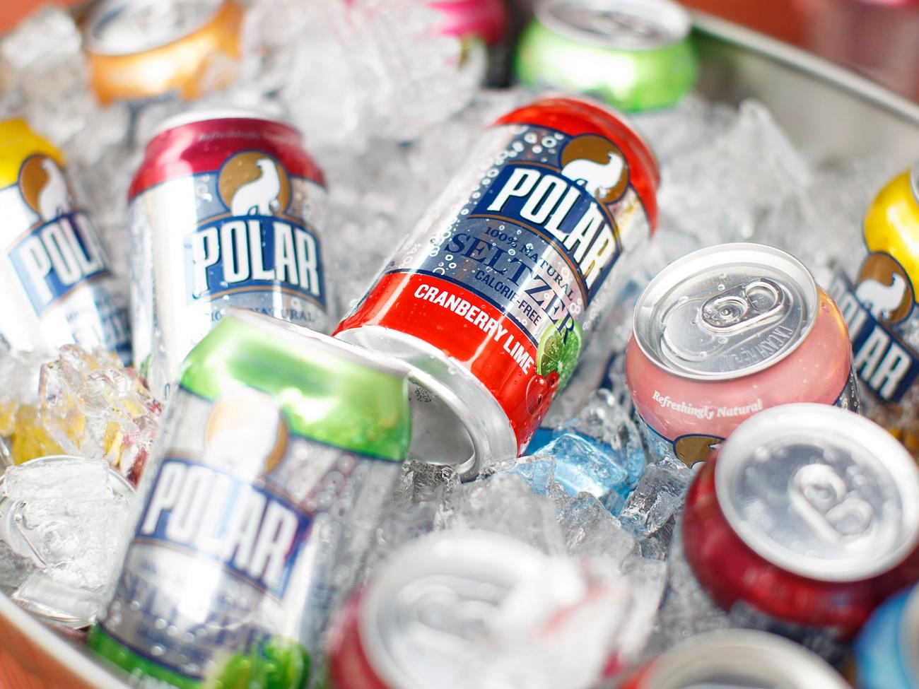 What’s the Difference Between Sparkling Water and Seltzer?