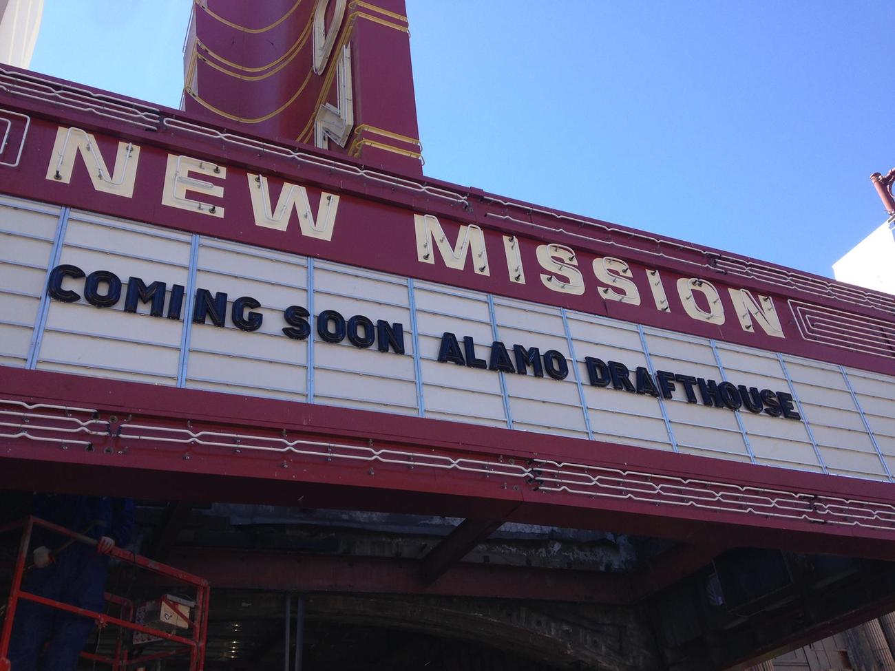 Alamo Drafthouse opens in San Francisco with Star Wars: Episode VII