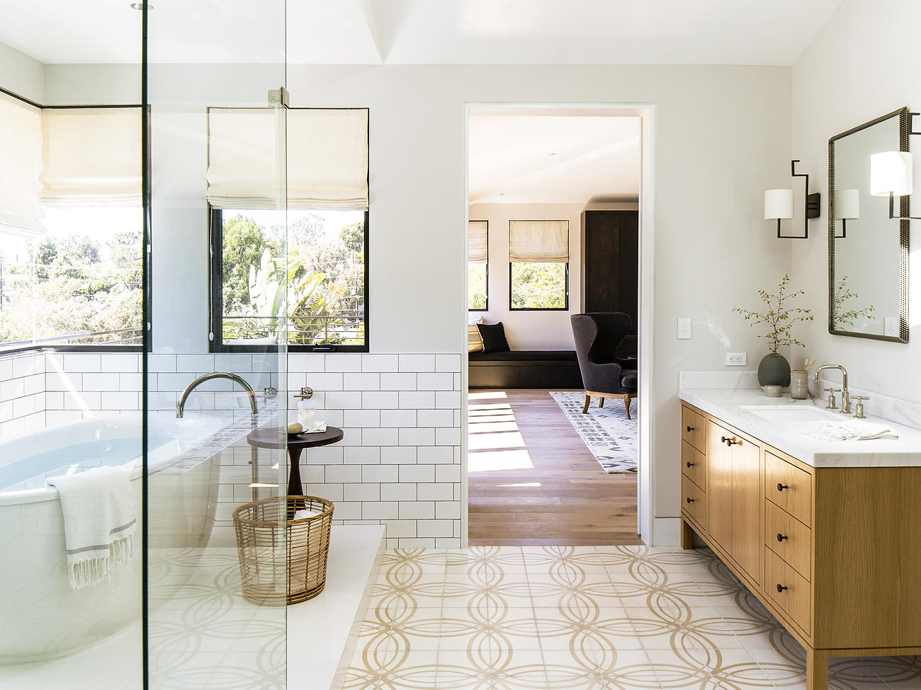 Sunset Makeover: 5 Ways to Create a Subtle Showstopper Bathroom