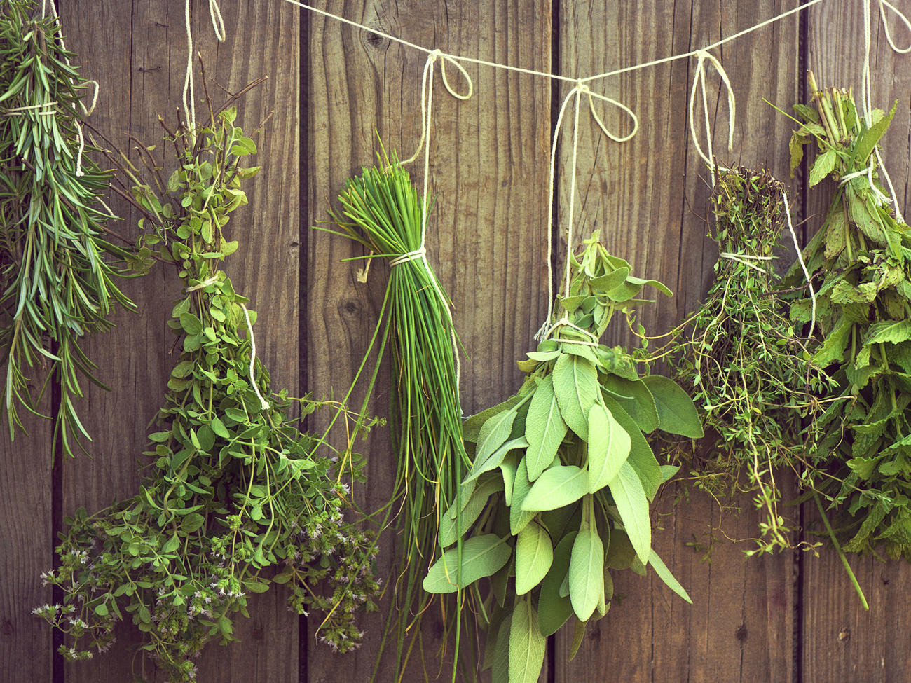 DIY a Dried Herb Wreath Now to Lock in Flavor for Months