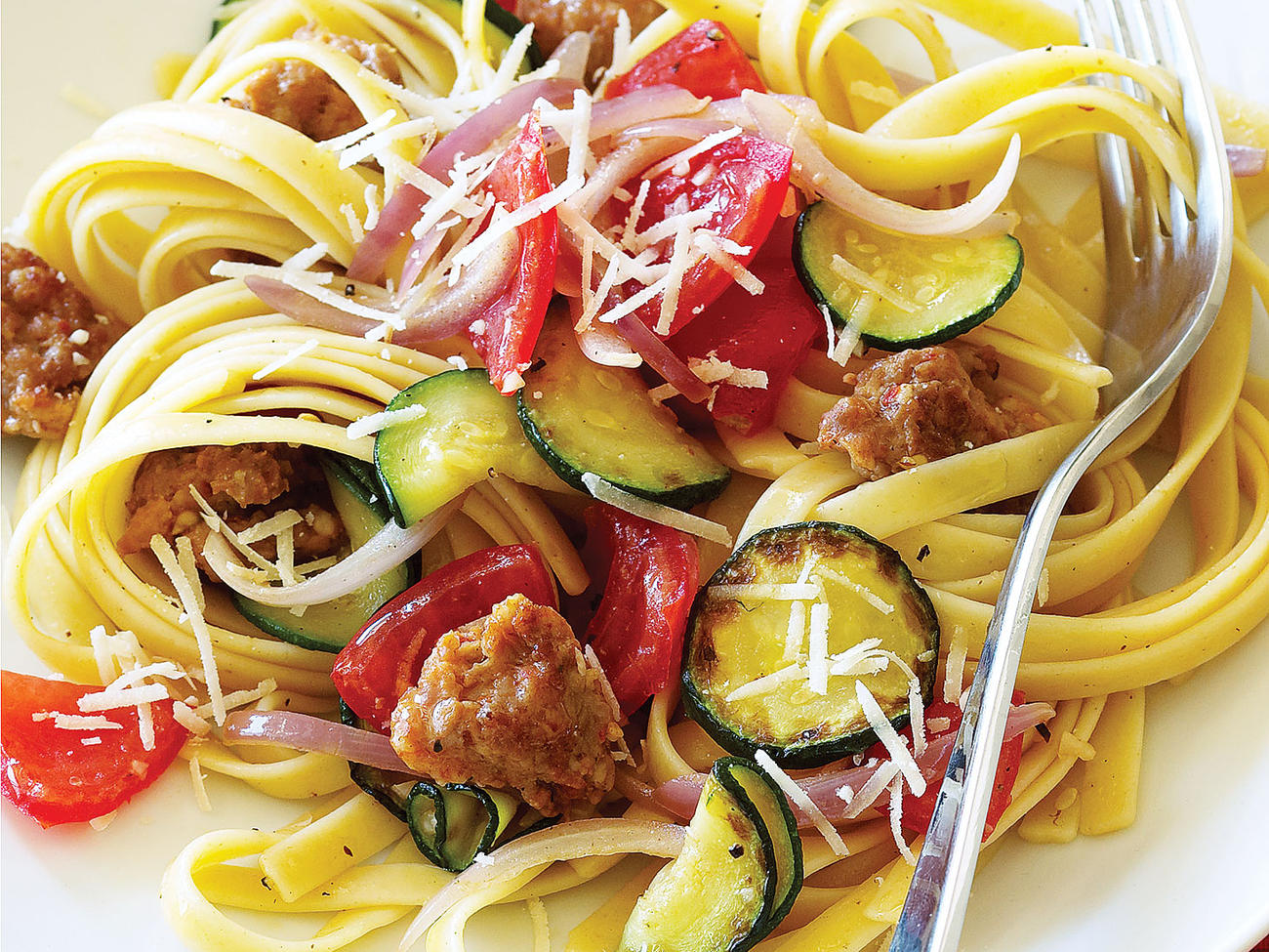 Italian Sausage and Zucchini Pasta Recipe – Sunset Magazine