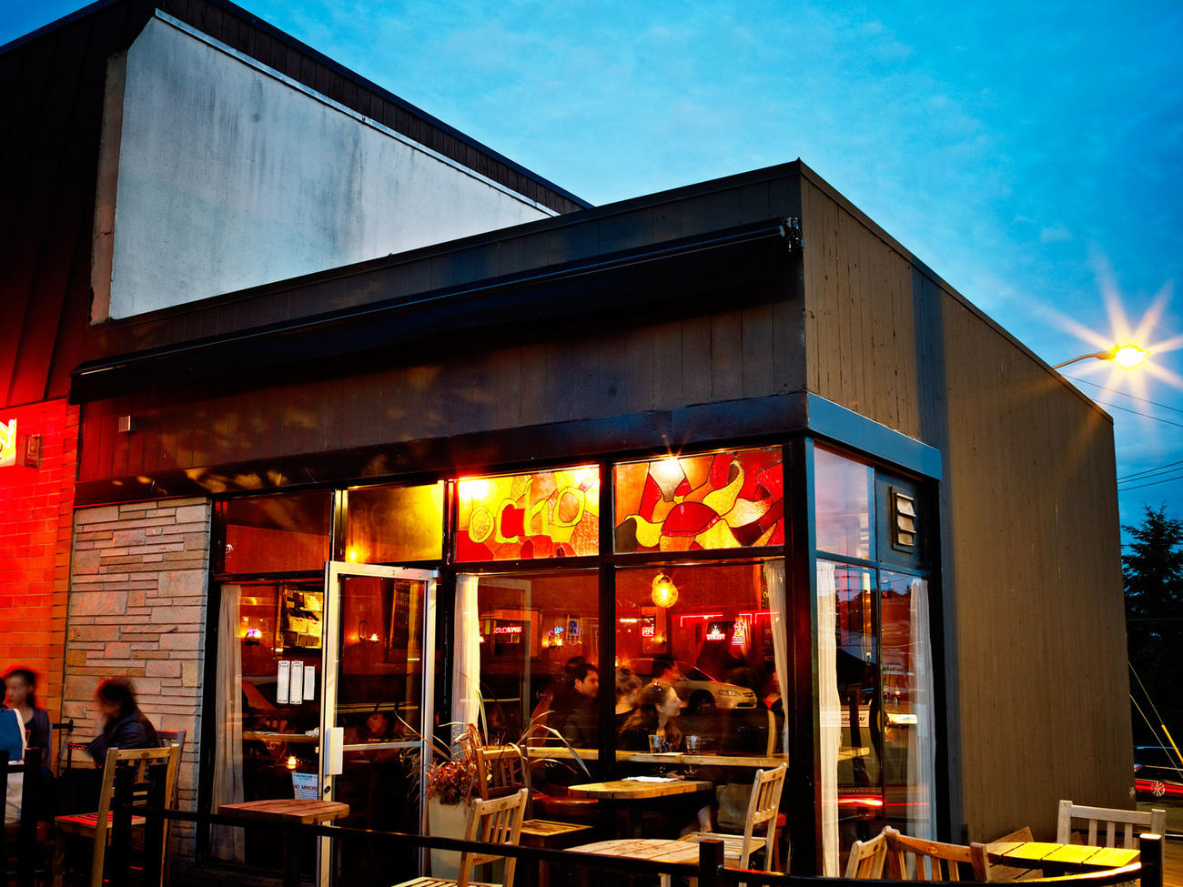 Where to Nosh Late-Night in Seattle