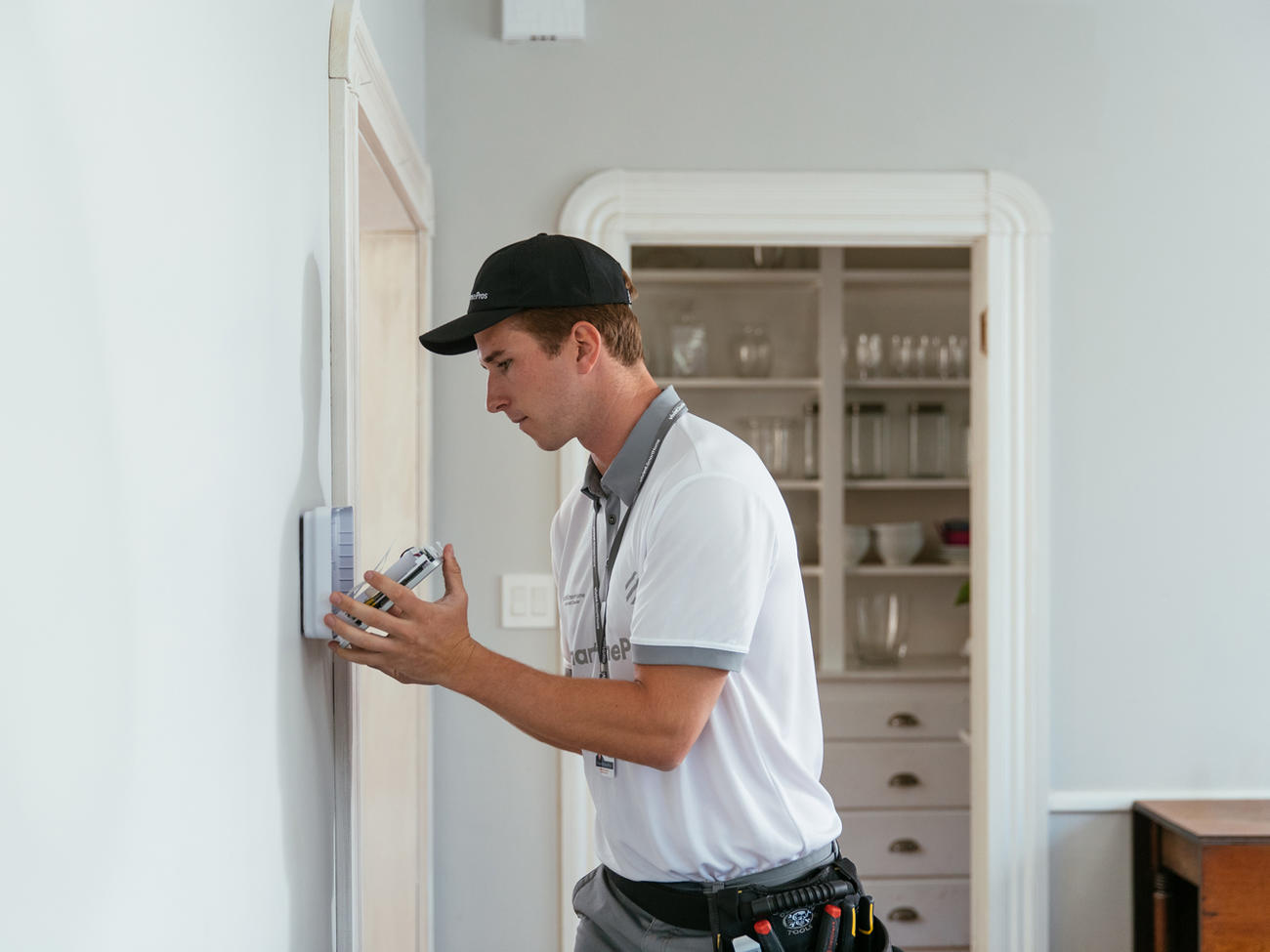 The Best Pros for Installing Smart Home Tech