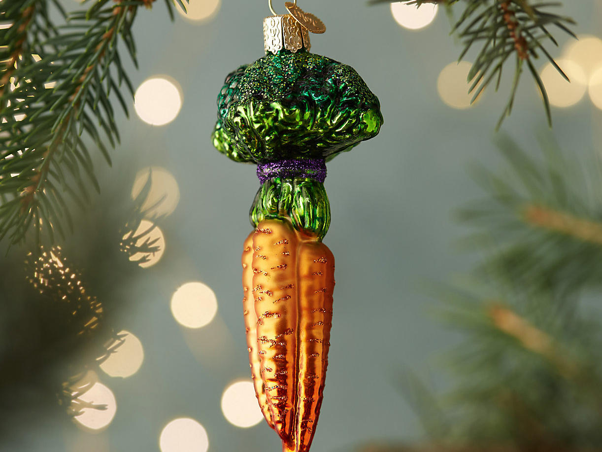 10 Adorable Ornaments to Adorn Your Christmas Tree