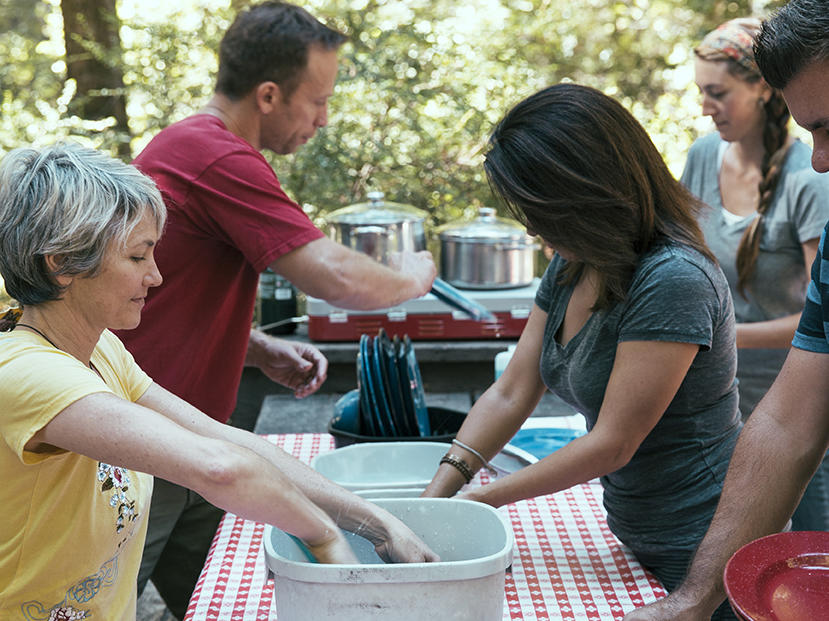 Camp Sunset: How to Wash Dishes—and Leave No Trace