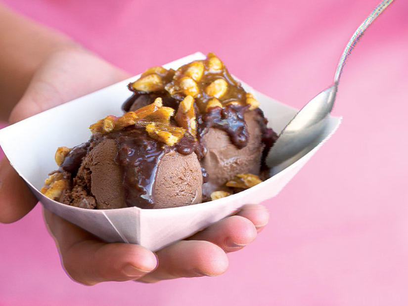 The best 4th of July idea: ice cream sundae social