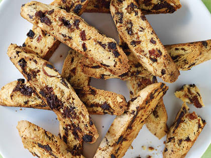 Apricot-Chocolate-Almond Biscotti Recipe – Sunset Magazine