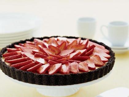 Mascarpone Tart with Strawberries Recipe – Sunset Magazine
