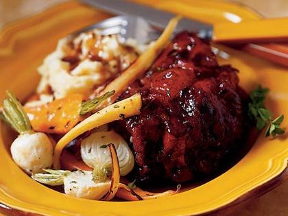 Red Wine-braised Oxtails Recipe – Sunset Magazine